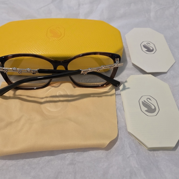 Swarovski Women Eyewear Adjustable Nose Pad With Vibrant Yellow Case - Picture 13 of 13